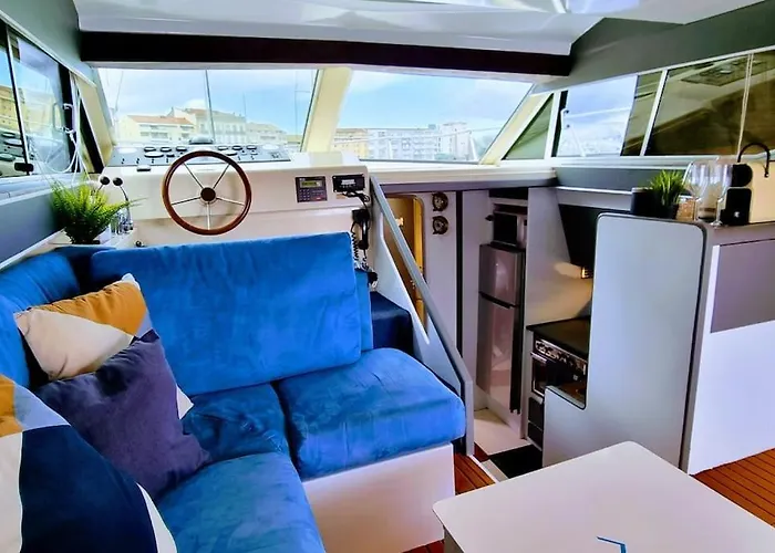 L\'Ipanema Sejour Original 2 Chambres Sur Bateau A Quai, Parking Prive