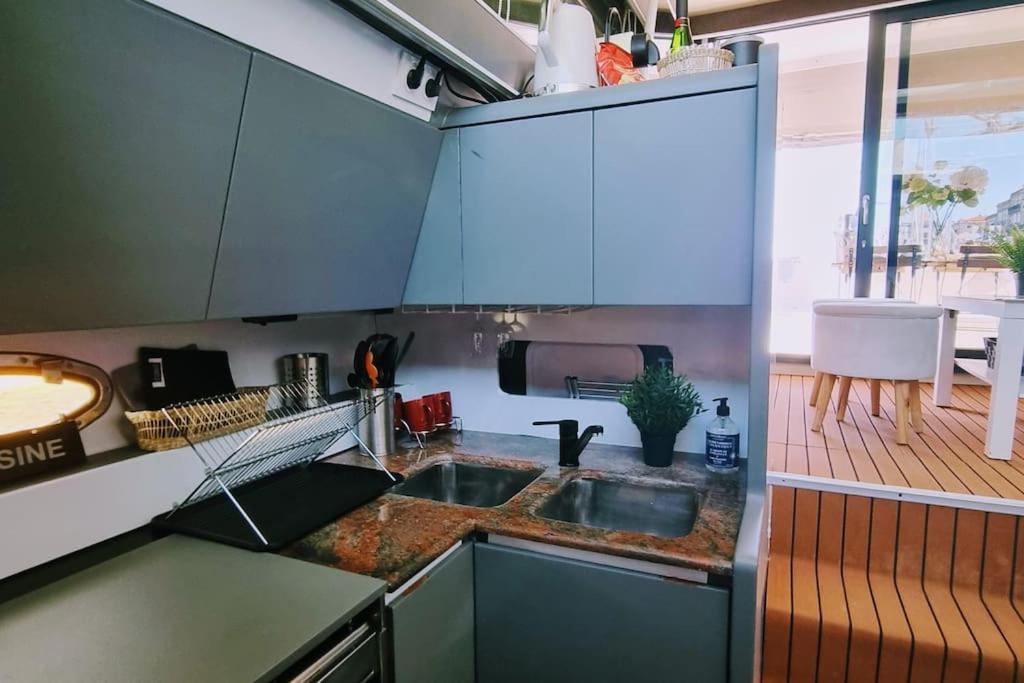L'ipanema Sejour Original 2 Sur Bateau A Quai, Parking Prive Apartment Sete