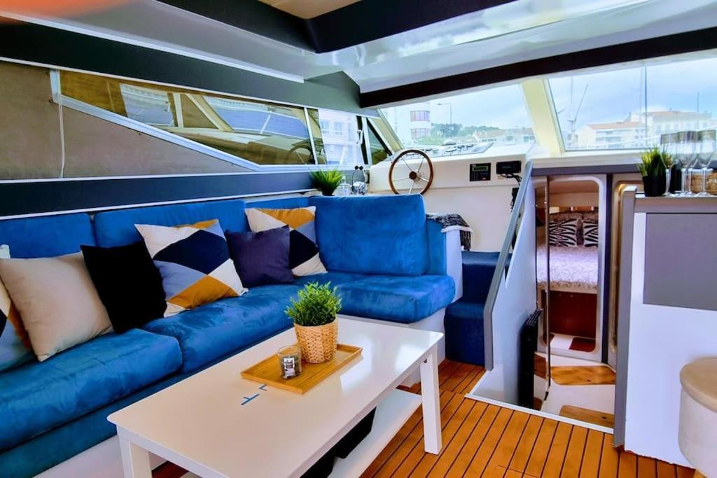 Apartment L'ipanema Sejour Original 2 Sur Bateau A Quai, Parking Prive *