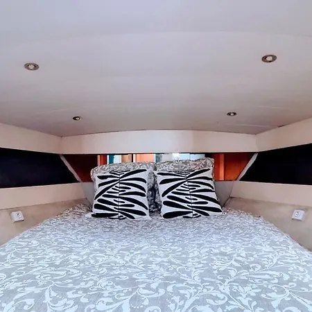 L'Ipanema Sejour Original 2 Chambres Sur Bateau A Quai, Parking Prive Sète Extérieur photo