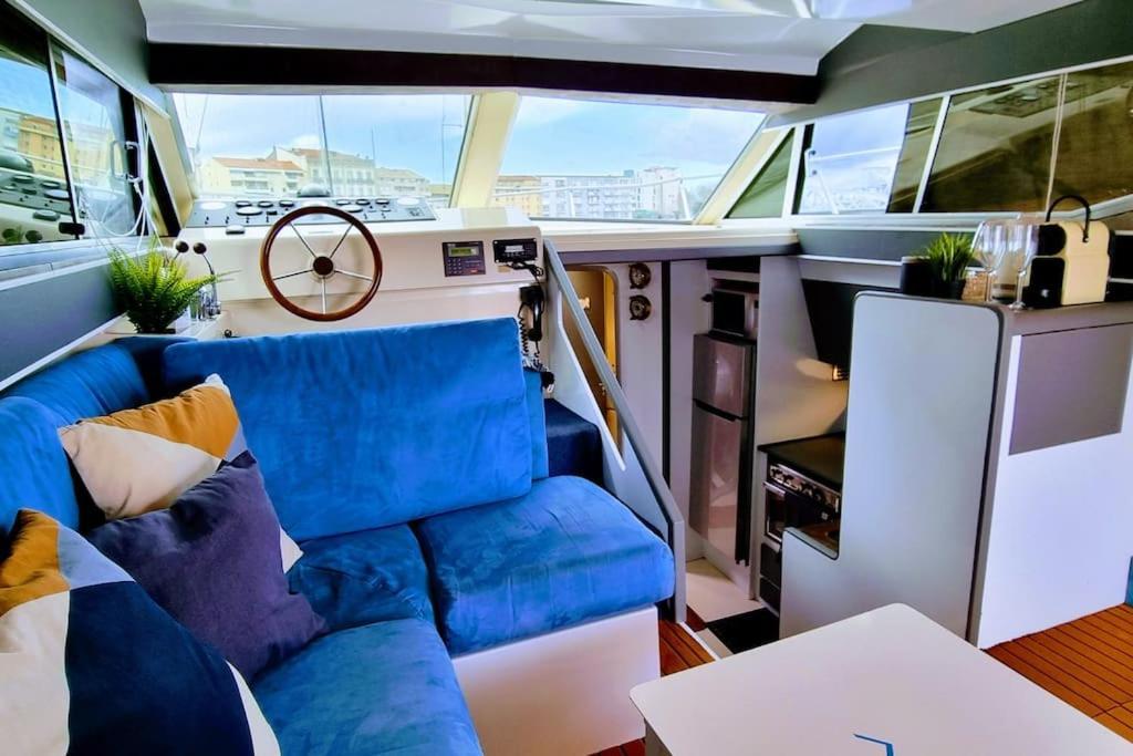 L'ipanema Sejour Original 2 Sur Bateau A Quai, Parking Prive Appartement *