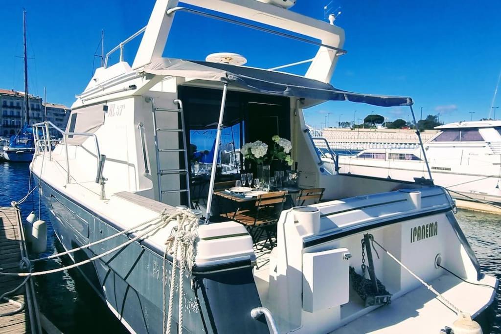 Appartement L'ipanema Sejour Original 2 Sur Bateau A Quai, Parking Prive *